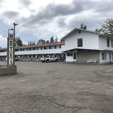 Voyageur Motel Тандер-Бей Екстер'єр фото